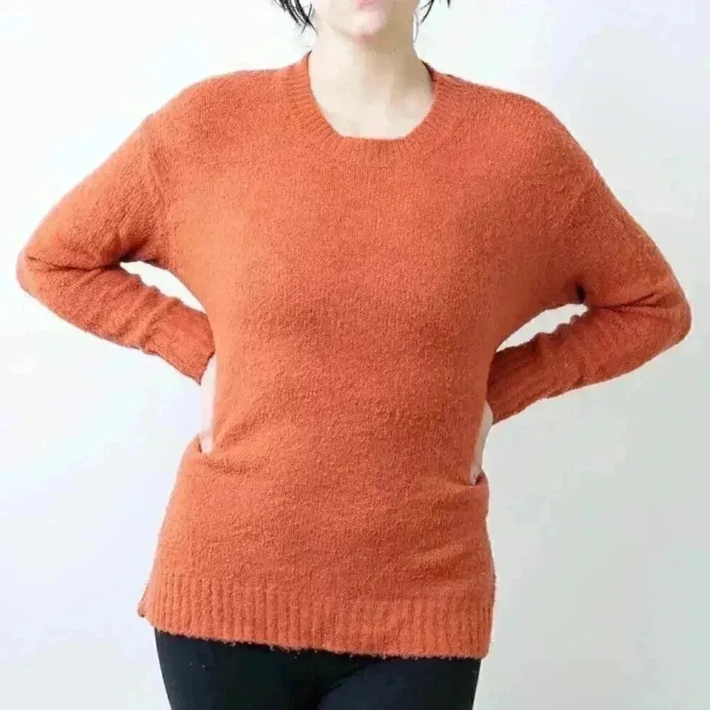 Philosophy Burnt Orange Soft Fuzzy Crewneck Sweater - M